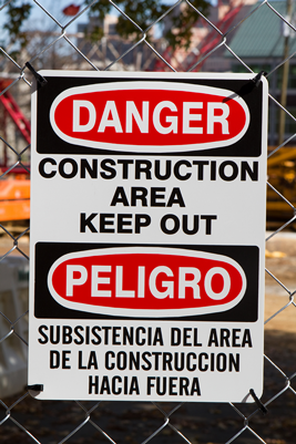 Bilingual signs in Spanish and English